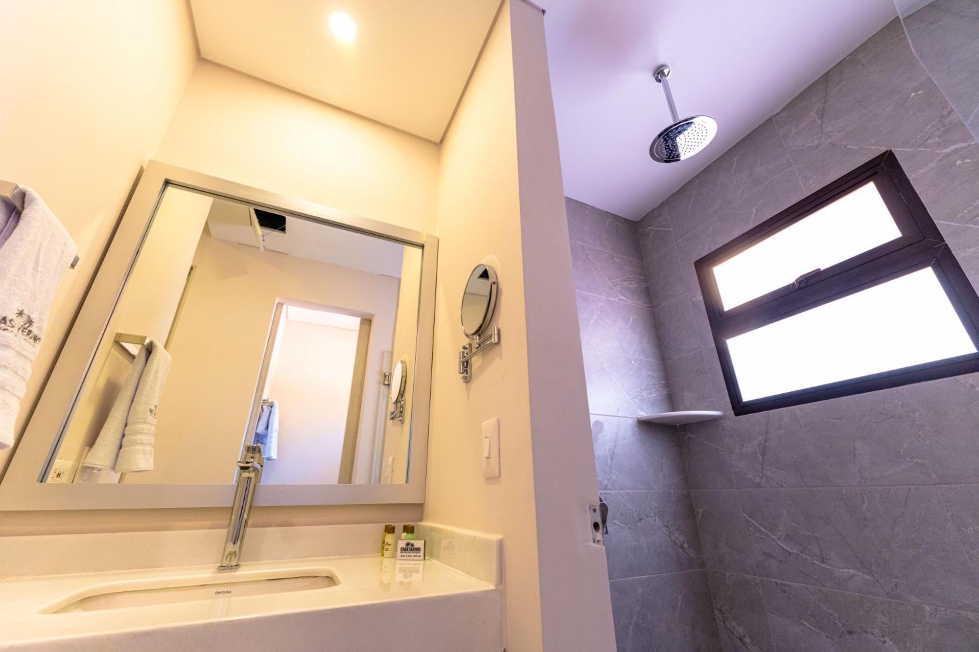 Casa Verano Beach Hotel - Adults Only Санта-Марта Экстерьер фото